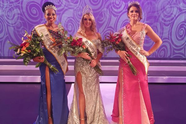 Mrs Universe SA24