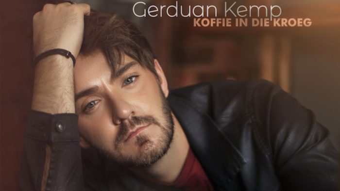 Gerduan Kemp Koffie in die Kroeg