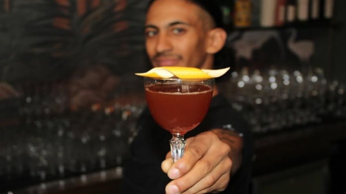 Queens Bar Cape Town Tristan