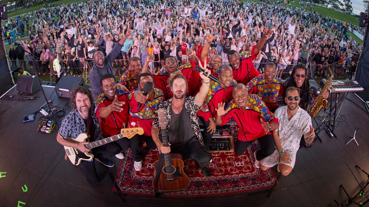 Jeremy Loops and Ladysmith Black Mambazo Echoes Between Us