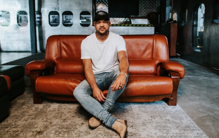 Tebey Blinding Lights