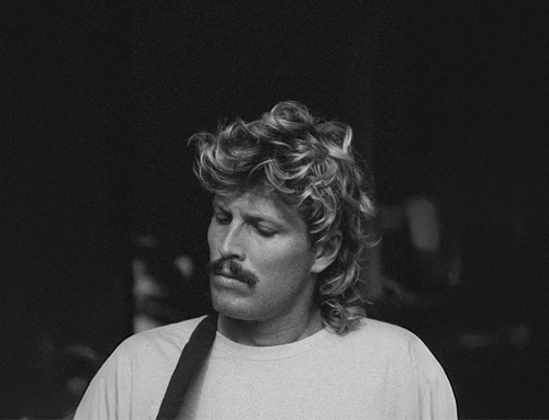 Ziggy Alberts Closing Out The Year With Vibrant New Single, Cyclones