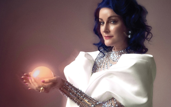 New York-based jazz vocalist Lizzie Thomas