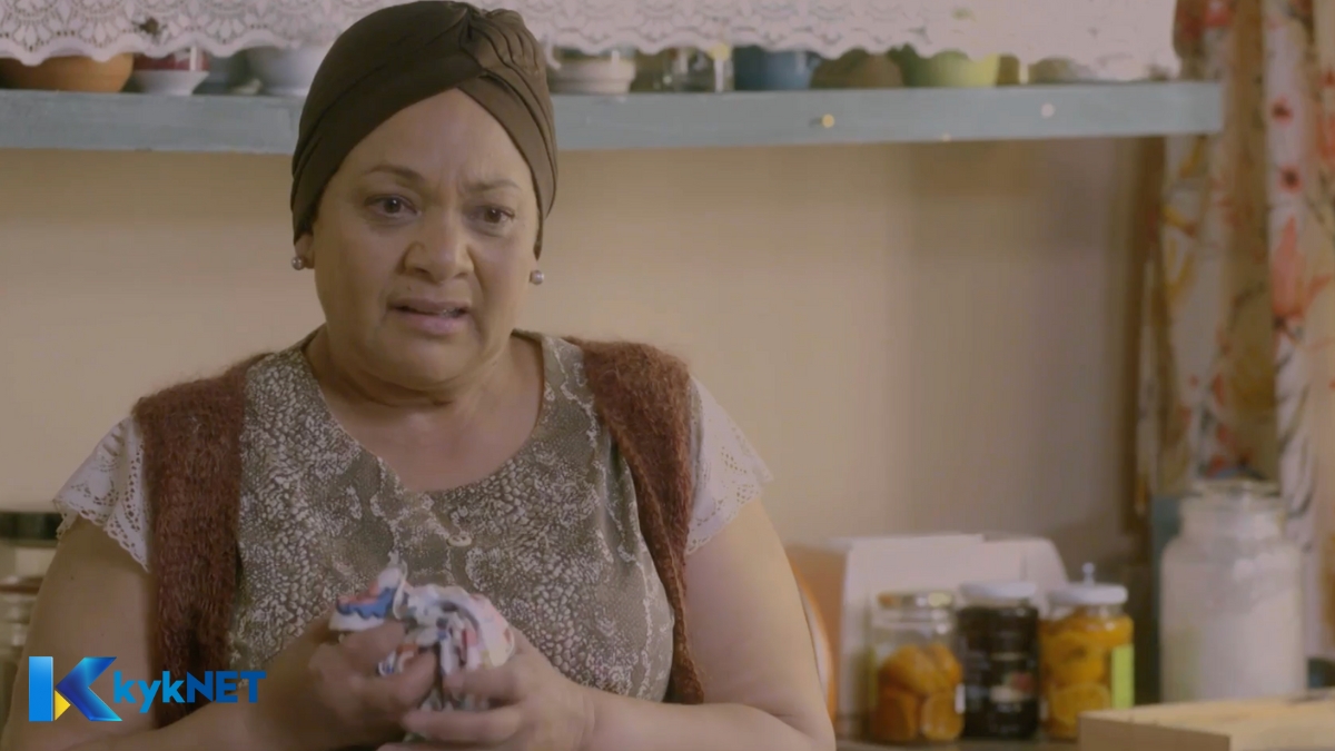 Skemergrond's month of stormy emotions