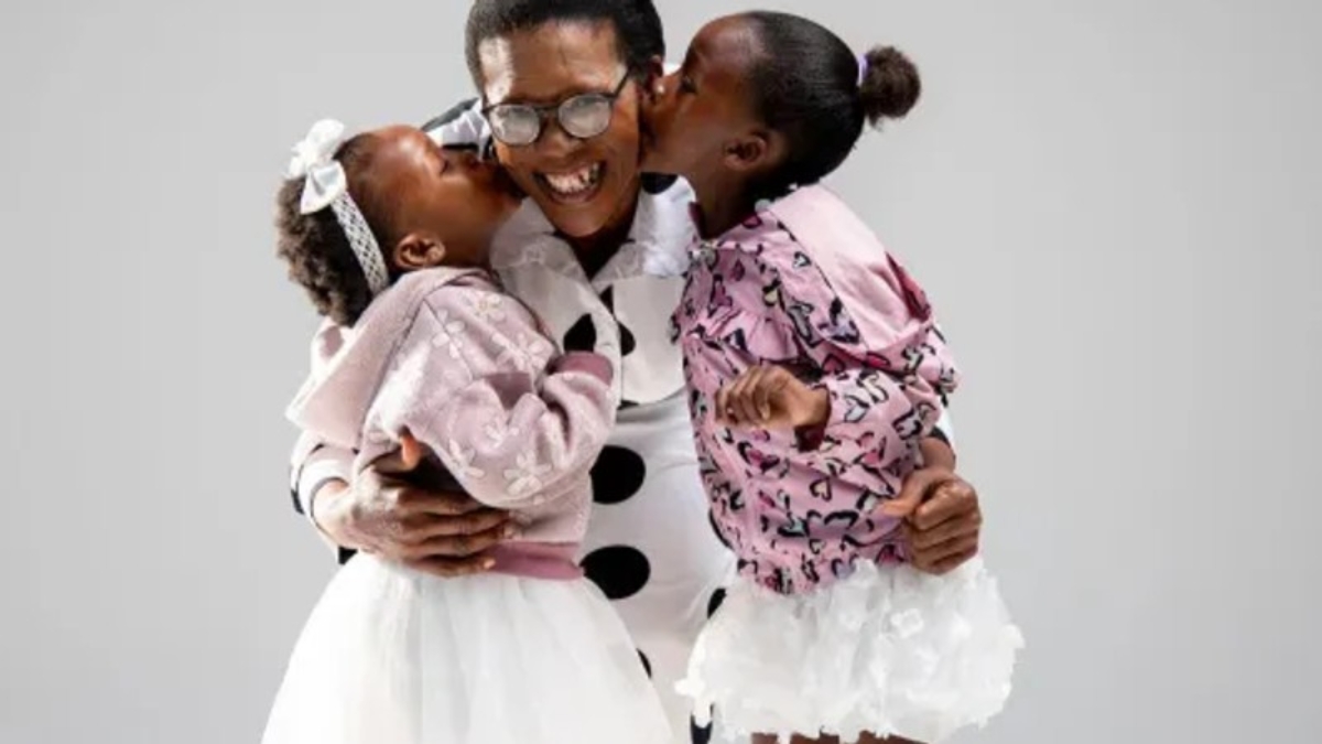 Hold my hand Easter Campaign