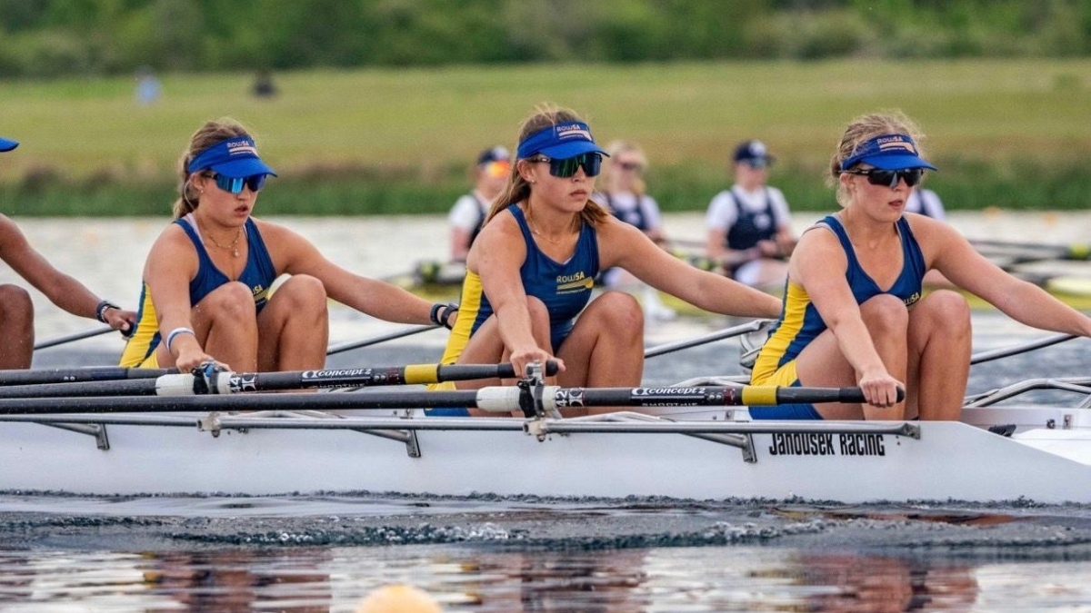 Holy Rosary School U16 Rowers Shine In United Kingdom